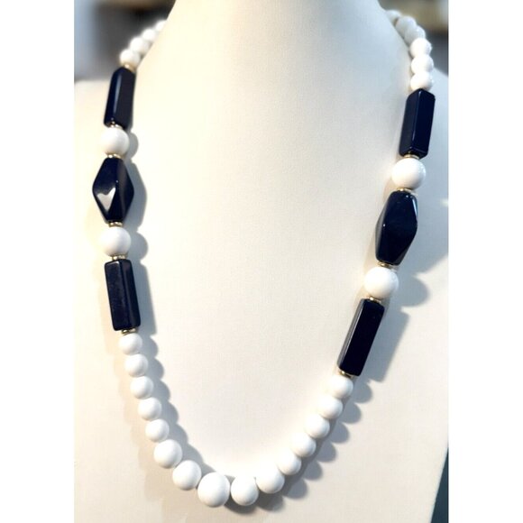 Vintage White Dark Blue Navy Gold Tone Round Tube Bead Necklace - Picture 1 of 5